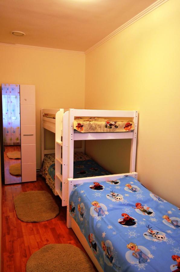 Henrietta - Violetta Apartman Hajdúszoboszló Buitenkant foto
